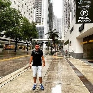 Meet your Posher, Alejandro